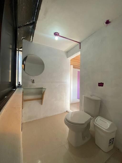 Cozy 5 Bedroom, 6 Bathroom