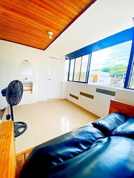 Apartamento Cozy 5 Bedroom, 6 Bathroom *