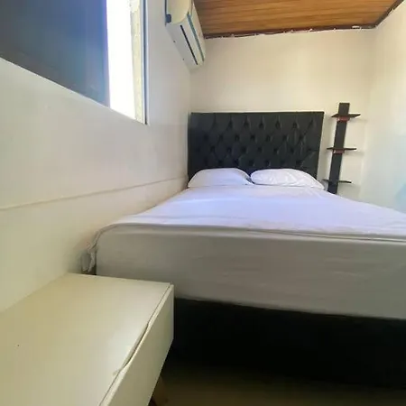 Apartamento Cozy 5 Bedroom, 6 Bathroom Cartagena