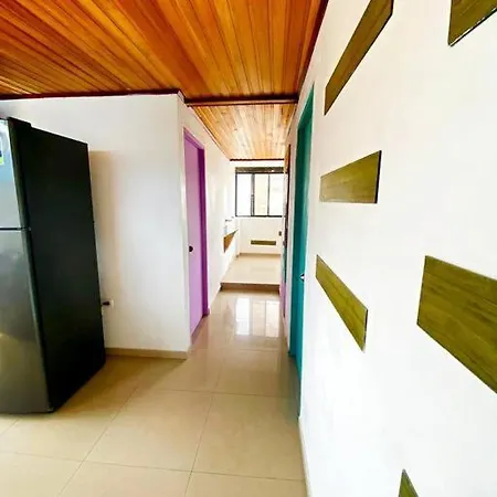 Apartamento Cozy 5 Bedroom, 6 Bathroom