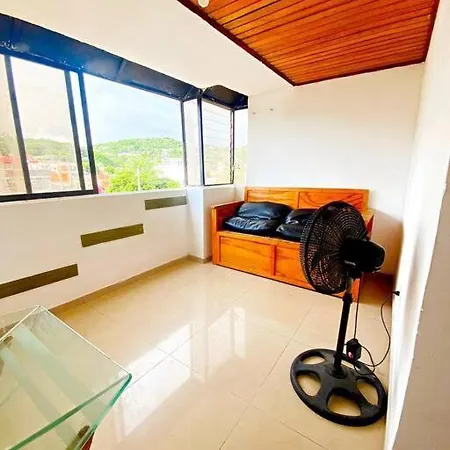 Cozy 5 Bedroom, 6 Bathroom Apartamento Cartagena